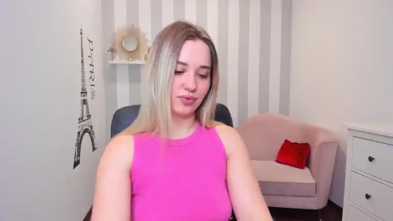 Hazelwhit – StreamateLive Video Recording – 2025 06-12 20:30:56