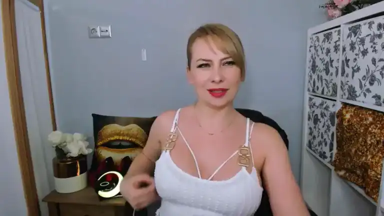 Latoyasensual – StreamateLive Video Recording – 2025 03-12 22:01:28