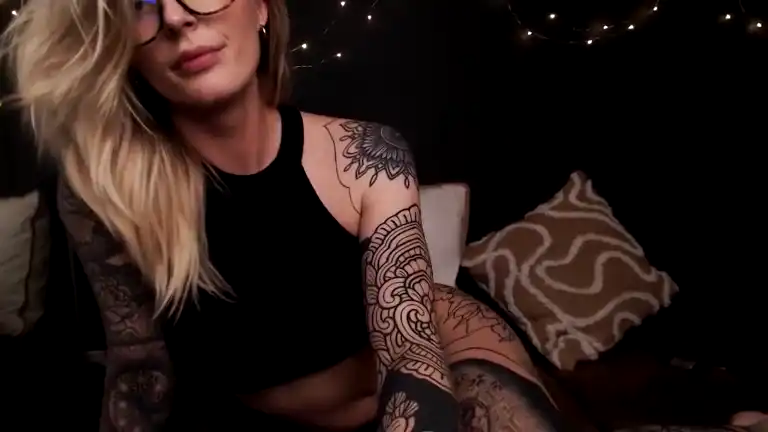 Ukskyewinters – StreamateLive Video Recording – 2025 05-23 02:42:39
