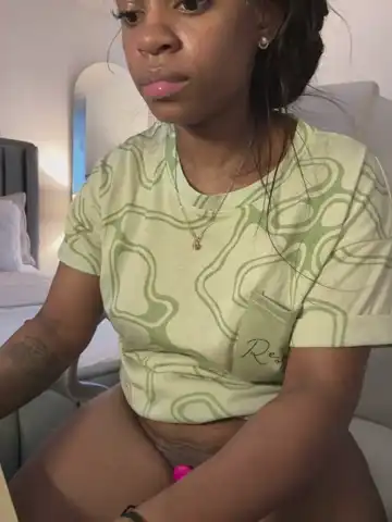 Charlottx – StripchatLive Video Recording – 2025 02-29 15:56:54