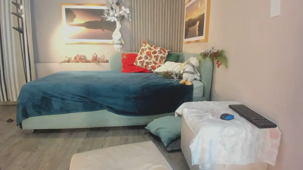 Cristalgold – StripchatLive Video Recording – 2025 06-07 04:41:40