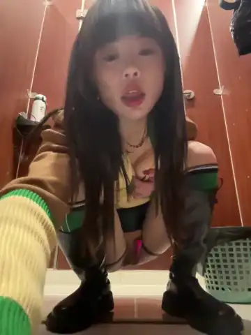 Game_yoyo – StripchatLive Video Recording – 2025 03-25 10:51:21