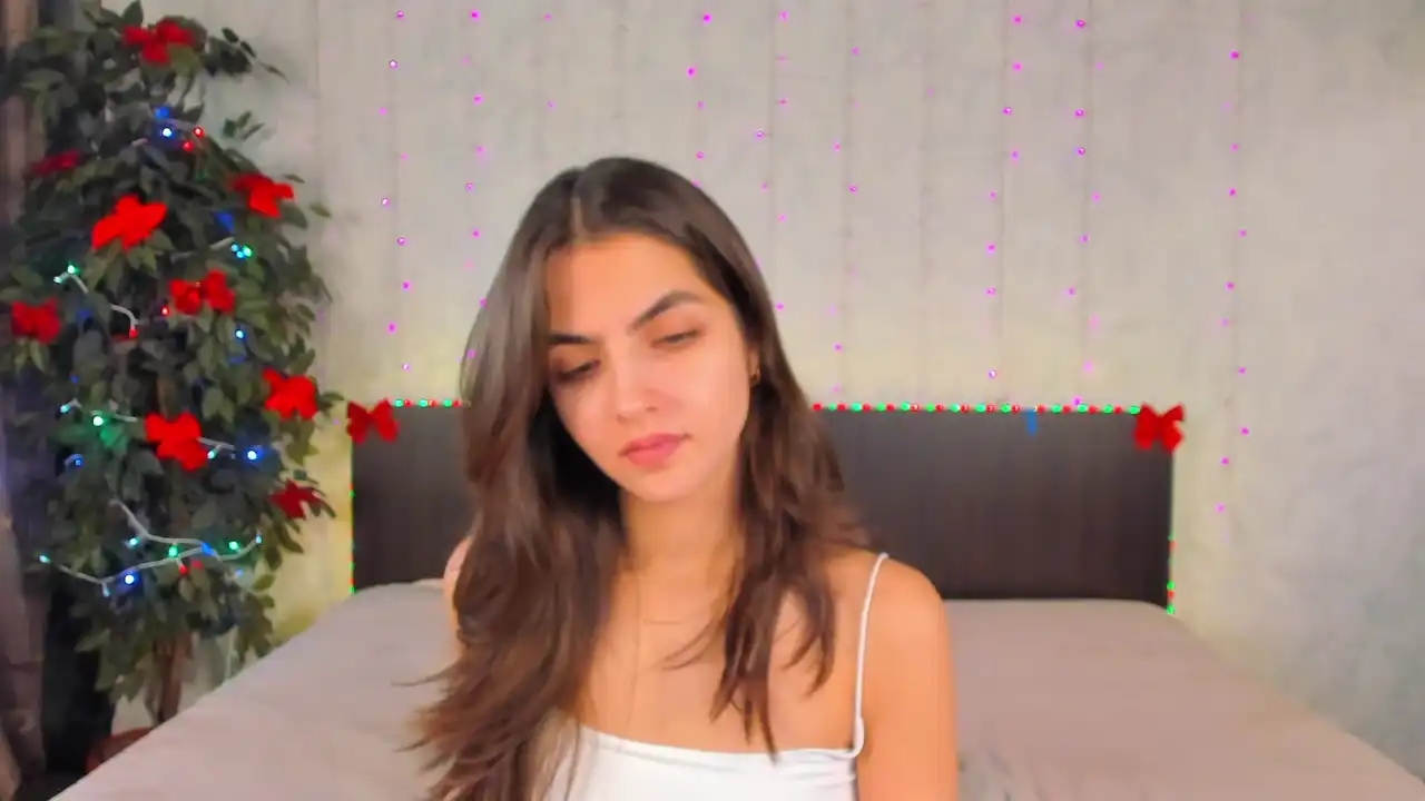 Milana_crystal_ – StripchatLive Video Recording – 2025 05-06 02:48:42