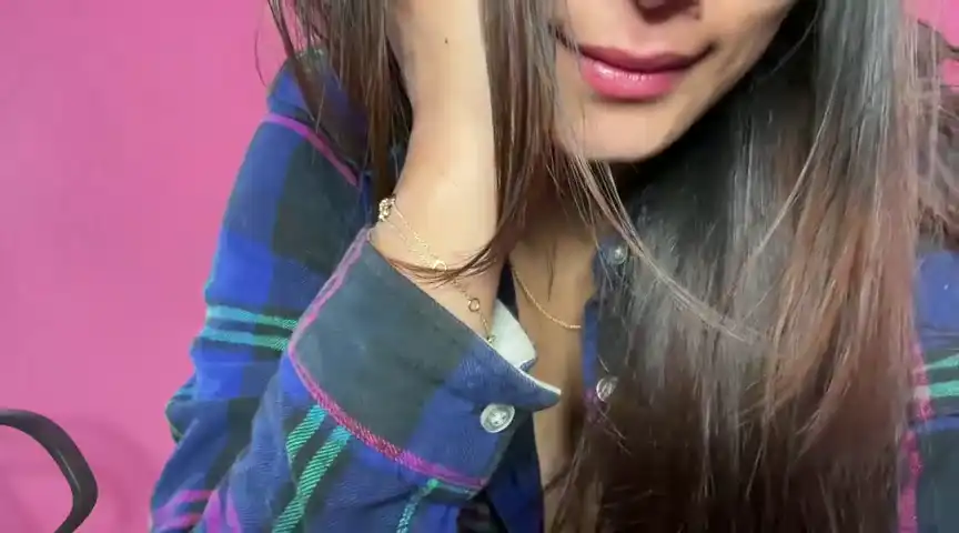 Riya_stream – StripchatLive Video Recording – 2025 04-09 21:20:30