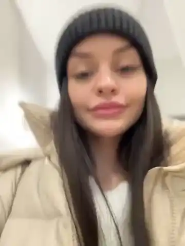 Angelinateller – StripchatLive Video Recording – 2025 05-15 13:01:21