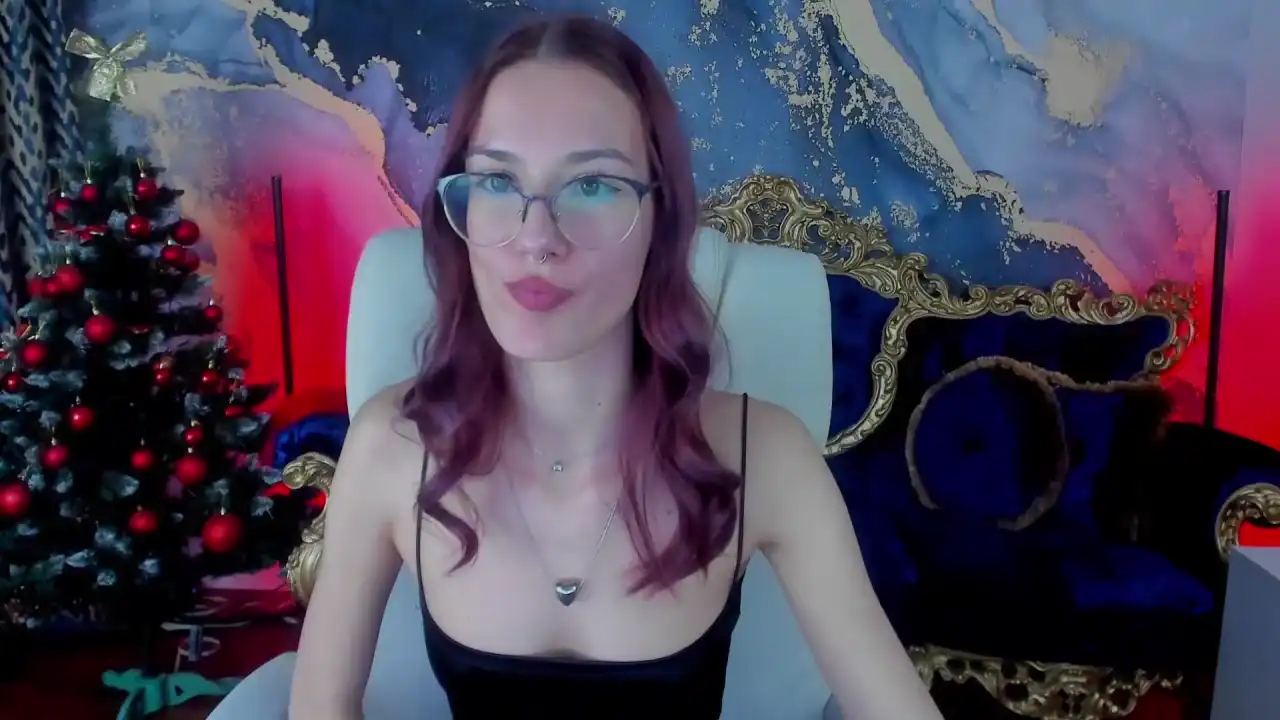 Cozymell – StripchatLive Video Recording – 2024 07-04 15:16:36