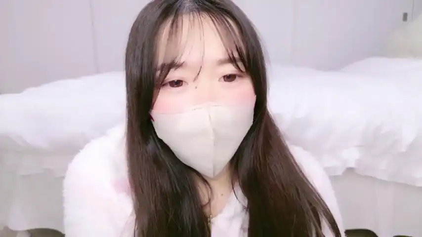 Rinxoxo – StripchatLive Video Recording – 2025 01-19 23:47:11