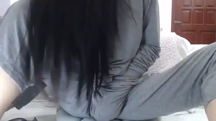 Sarah_88 – StripchatLive Video Recording – 2025 06-18 18:46:21