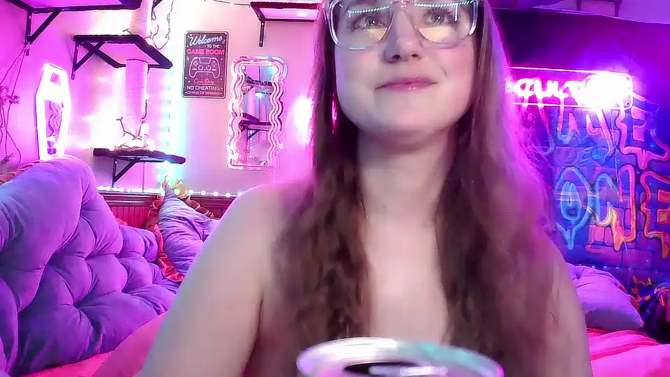 Mirannacult – StripchatLive Video Recording – 2025 05-21 02:41:41