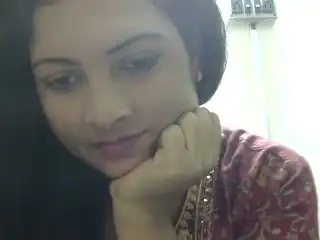 Tripti2 – StripchatLive Video Recording – 2025 03-15 11:38:07