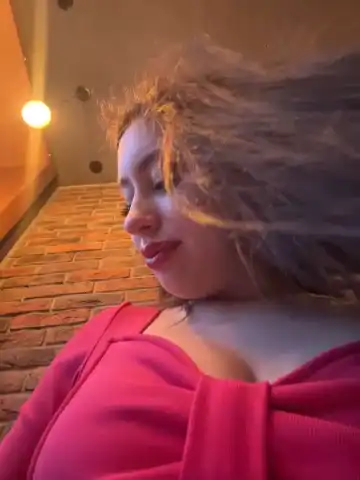 Andreamood – StripchatLive Video Recording – 2025 02-18 24:28:06