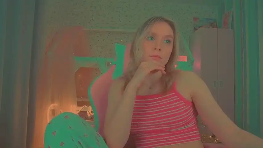 Cherry_moorre – StripchatLive Video Recording – 2025 01-26 11:49:48