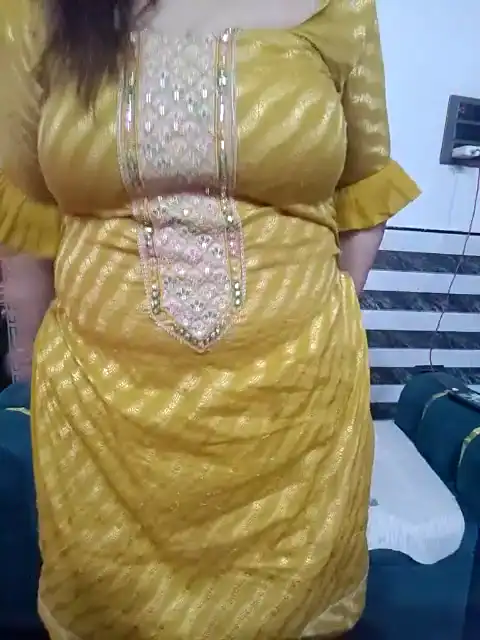 Gungun-bhabhi – StripchatLive Video Recording – 2025 05-21 10:03:30