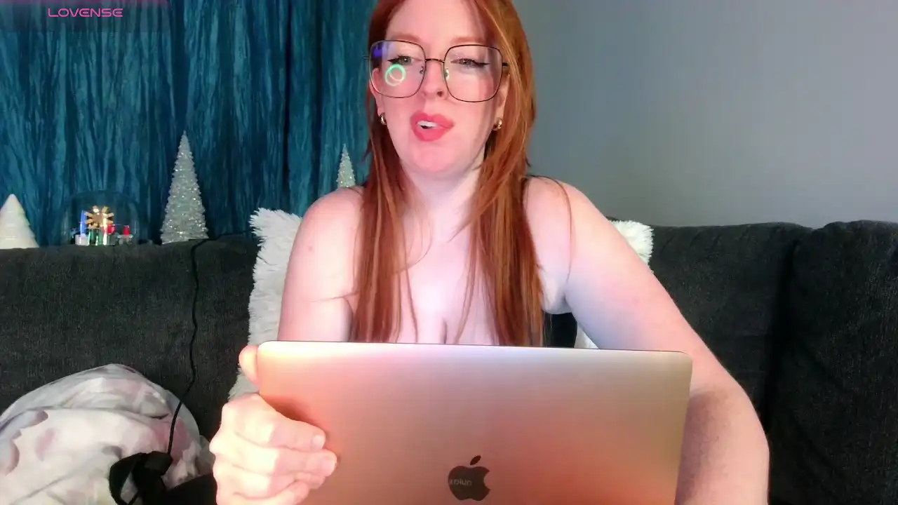 Hickeyxo – StripchatLive Video Recording – 2025 05-29 13:12:09