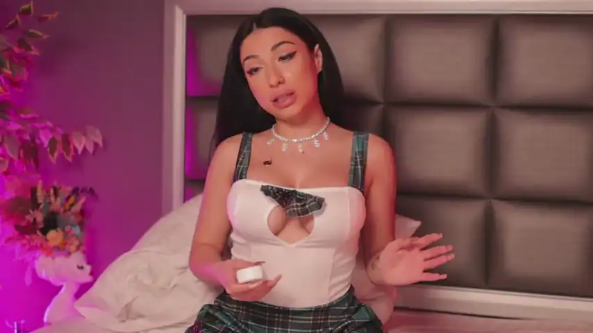 Anais_bloom – StripchatLive Video Recording – 2025 05-01 22:54:33