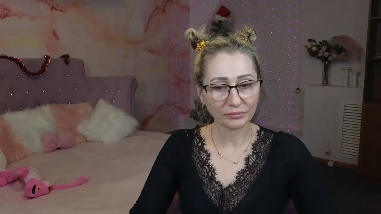 Habibi_honey – StripchatLive Video Recording – 2024 09-02 09:41:56