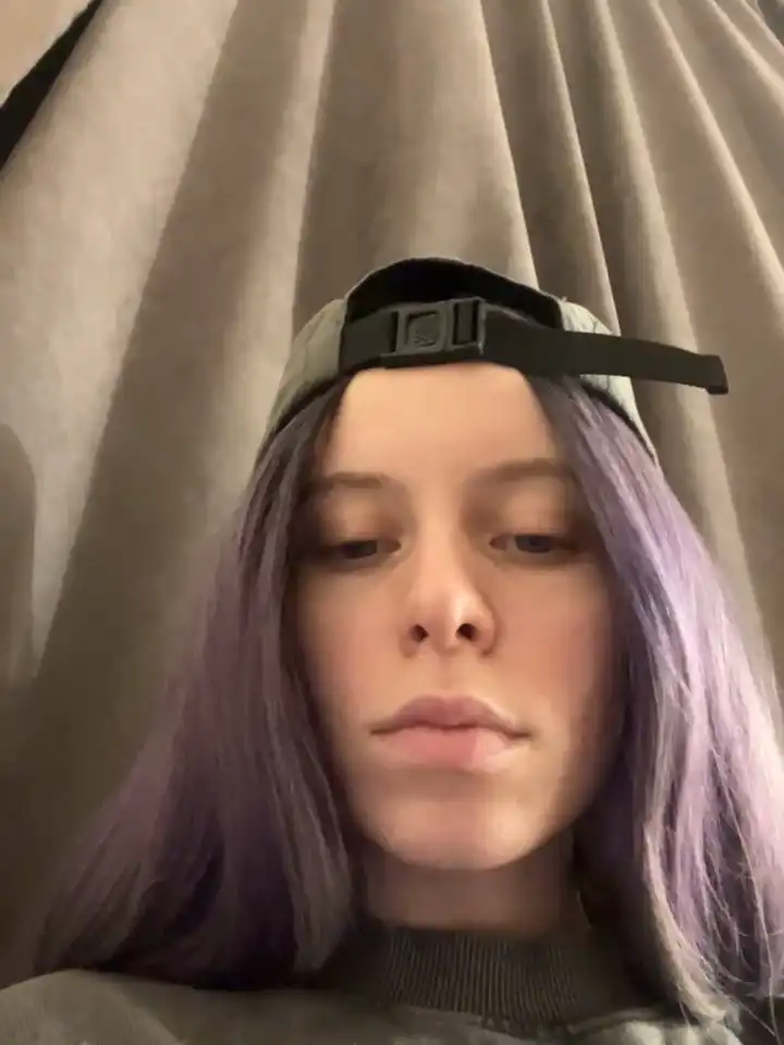 Rinamood – StripchatLive Video Recording – 2025 02-18 14:57:43