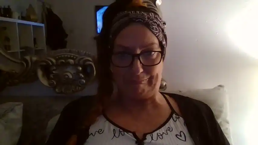 Tillieuk – StripchatLive Video Recording – 2024 05-04 05:27:12
