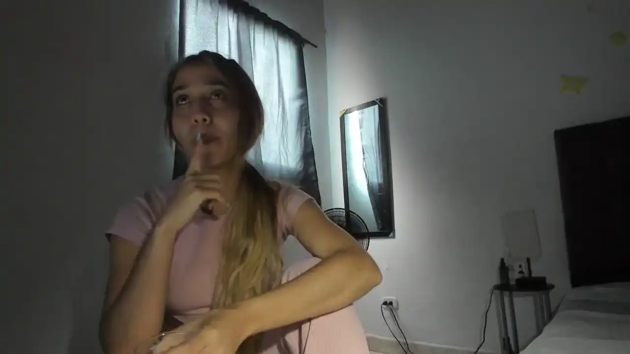 Lesly_r0 – Amateur.tvLive Video Recording – 2025 01-17 01:60:56