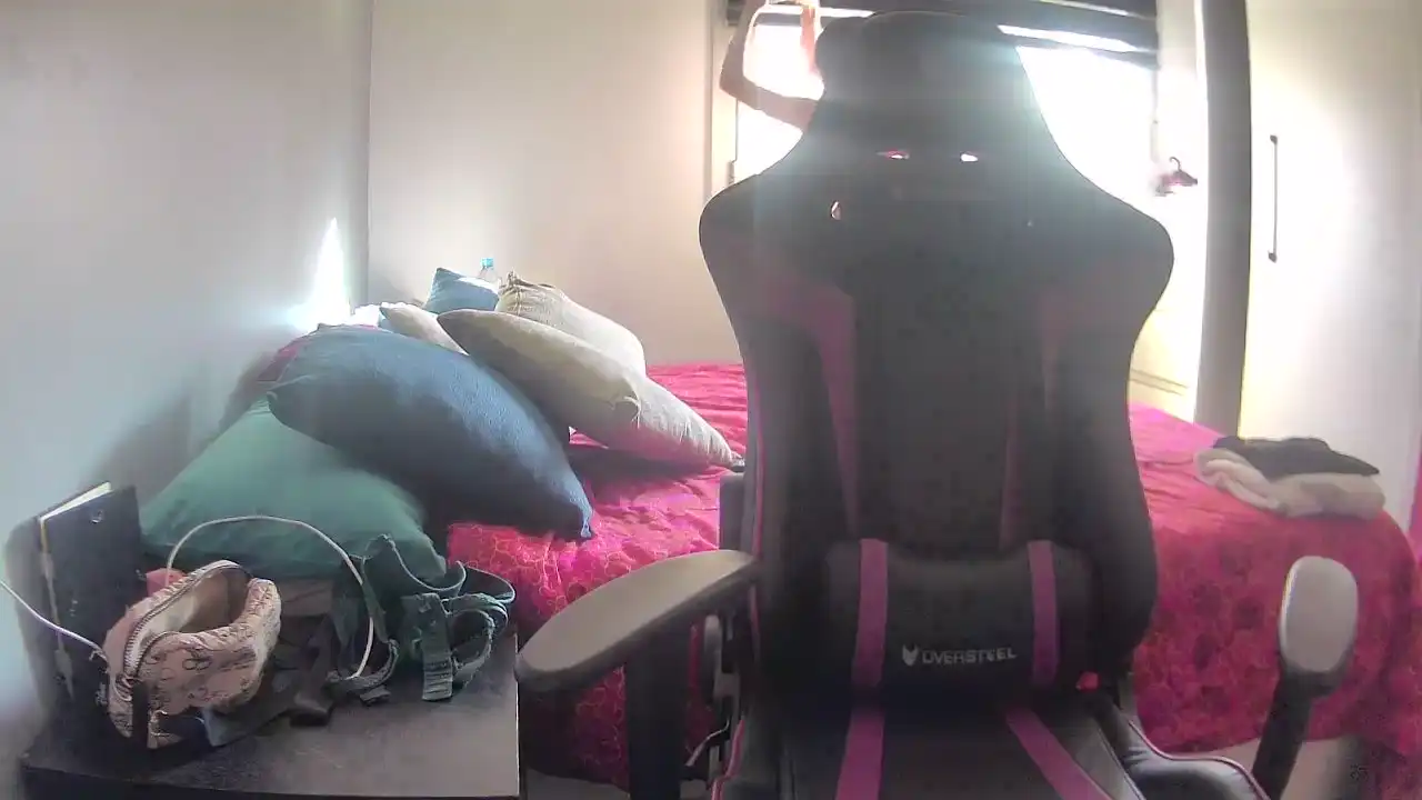 Vampirosa89 – Amateur.tvLive Video Recording – 2025 02-21 21:03:27