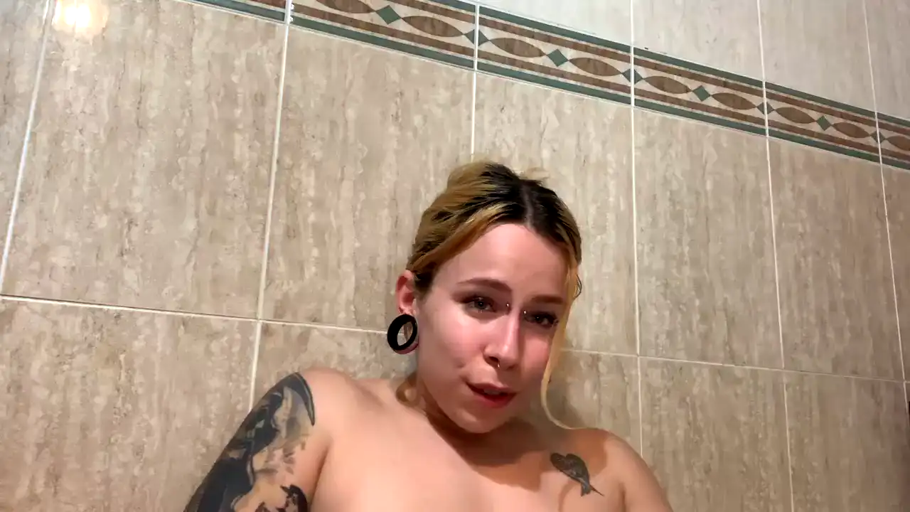 Rocifitness_23 – Amateur.tvLive Video Recording – 2025 01-06 05:49:44