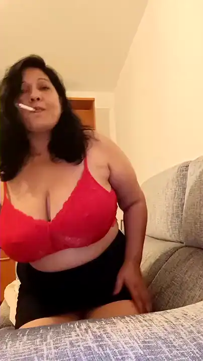 Ladycurvy – Amateur.tvLive Video Recording – 2025 02-09 10:22:41