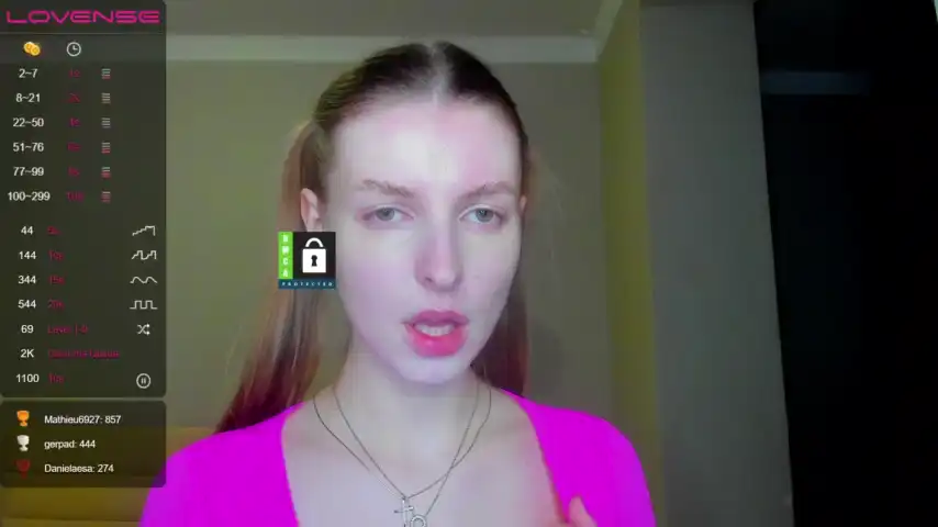 Missfentasy1 – BongacamsLive Video Recording – 2025 01-07 20:17:48