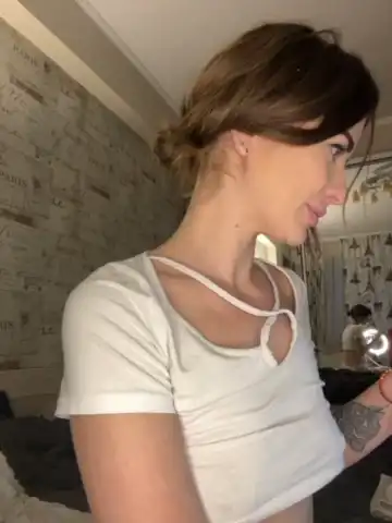 Roselynax – BongacamsLive Video Recording – 2025 02-14 07:12:15