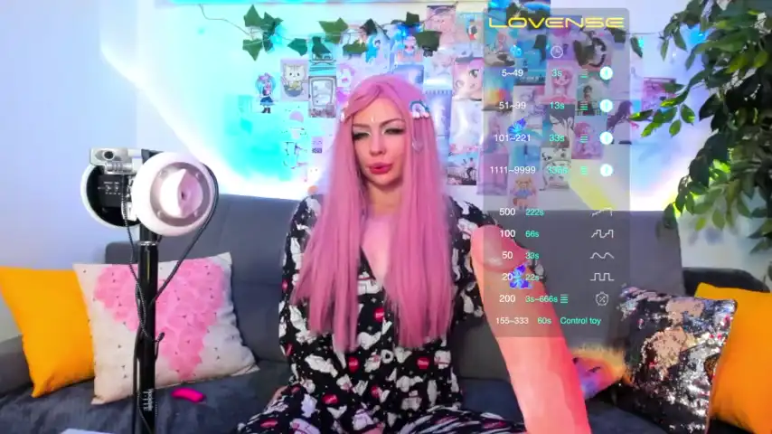 Ladycharmer – BongacamsLive Video Recording – 2025 01-26 00:24:24