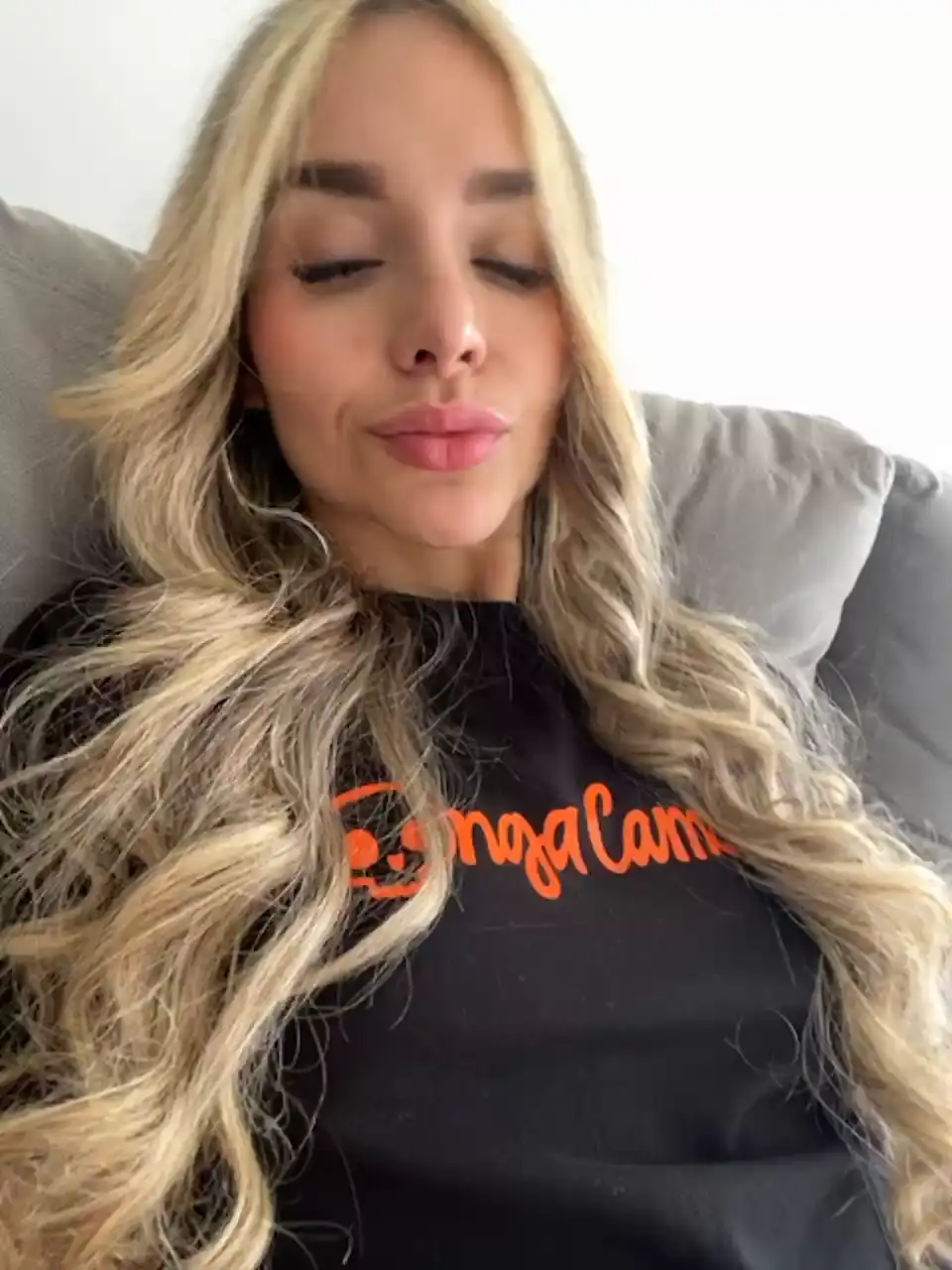 Miranda-ray – BongacamsLive Video Recording – 2024 10-15 17:44:13
