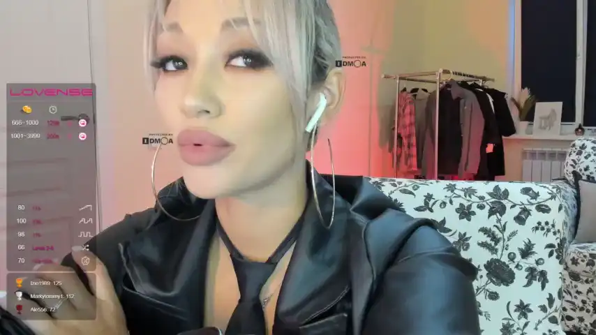 Lambababy – BongacamsLive Video Recording – 2025 02-07 13:54:12