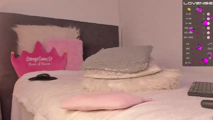 Miranda-ray – BongacamsLive Video Recording – 2025 01-17 04:29:04