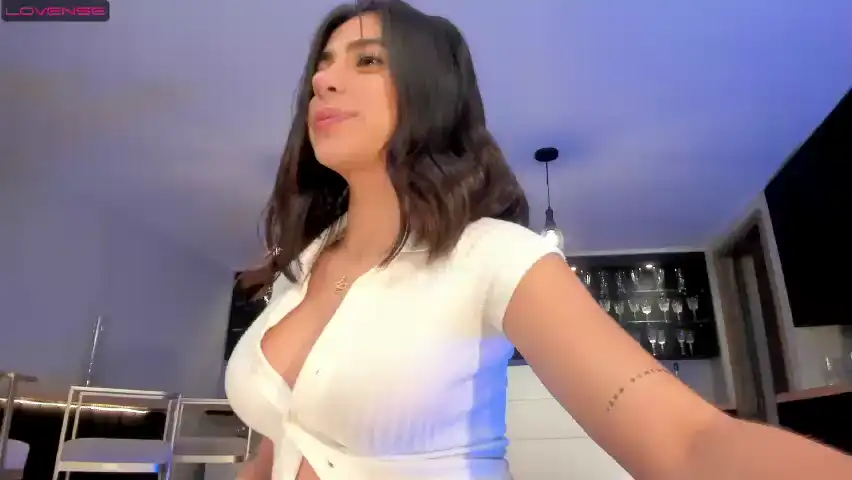 Leilacarteer – BongacamsLive Video Recording – 2025 03-10 00:51:08