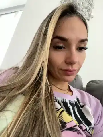 Miranda-ray – BongacamsLive Video Recording – 2025 04-03 20:32:39