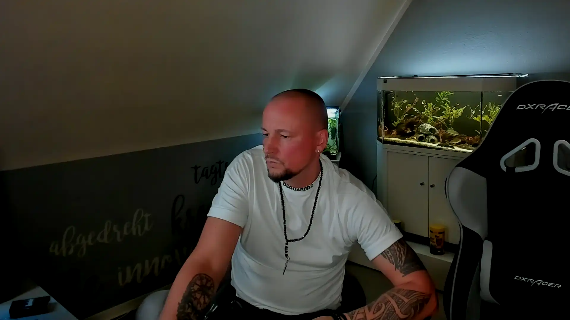 Ronhill13 – Cam4Live Video Recording – 2025 05-05 12:40:24