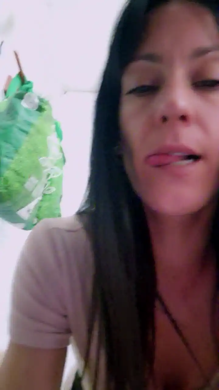Giulagi – Cam4Live Video Recording – 2024 10-14 08:03:04