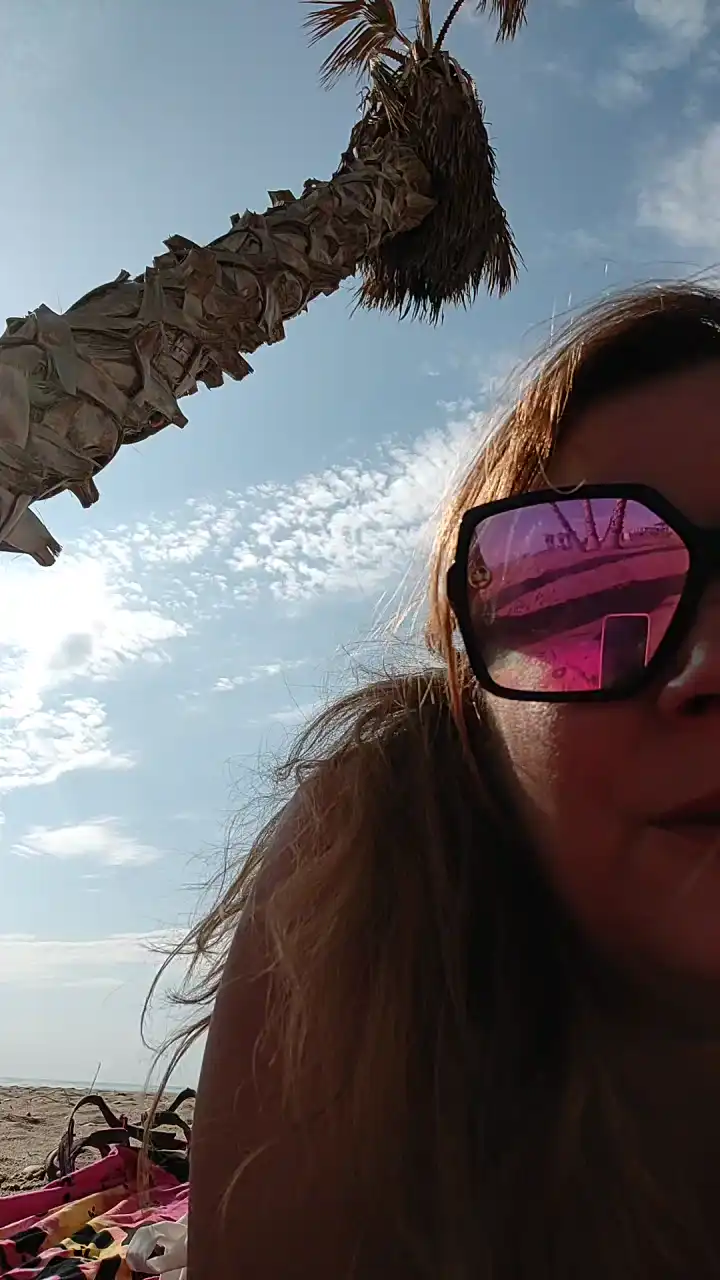 Lauriehot – Cam4Live Video Recording – 2025 02-08 02:36:20