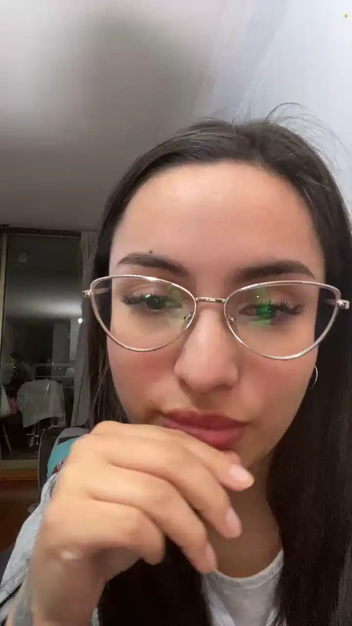 Latinaakita4 – Cam4Live Video Recording – 2025 06-22 09:24:15