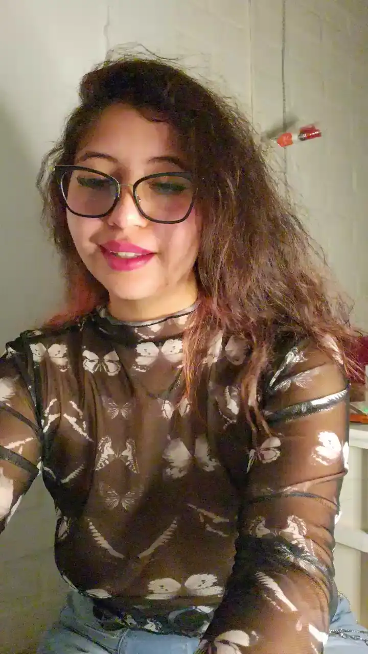 Trinitybabyy – Cam4Live Video Recording – 2025 02-10 24:19:18