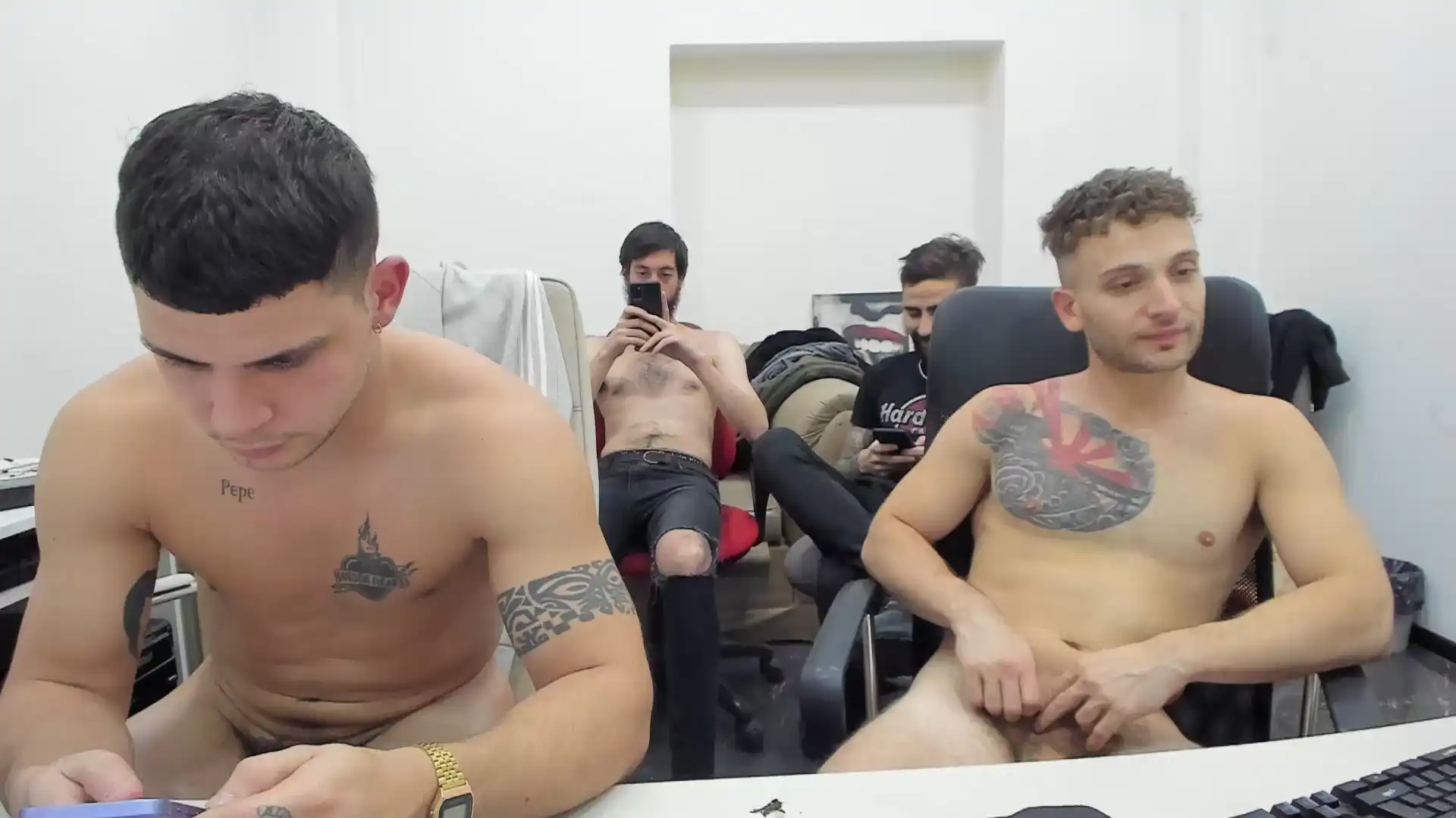Classied3 – Cam4Live Video Recording – 2024 11-01 06:07:54