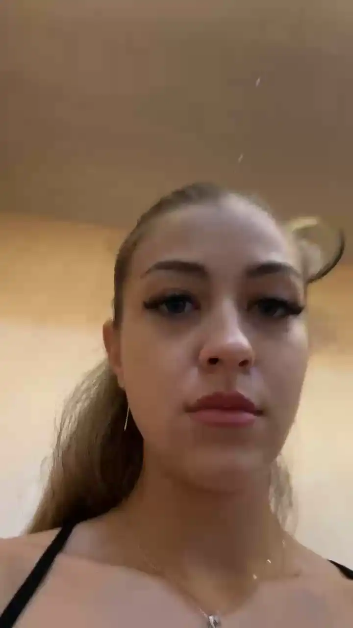 Rita_rhea – Cam4Live Video Recording – 2025 02-06 22:42:41