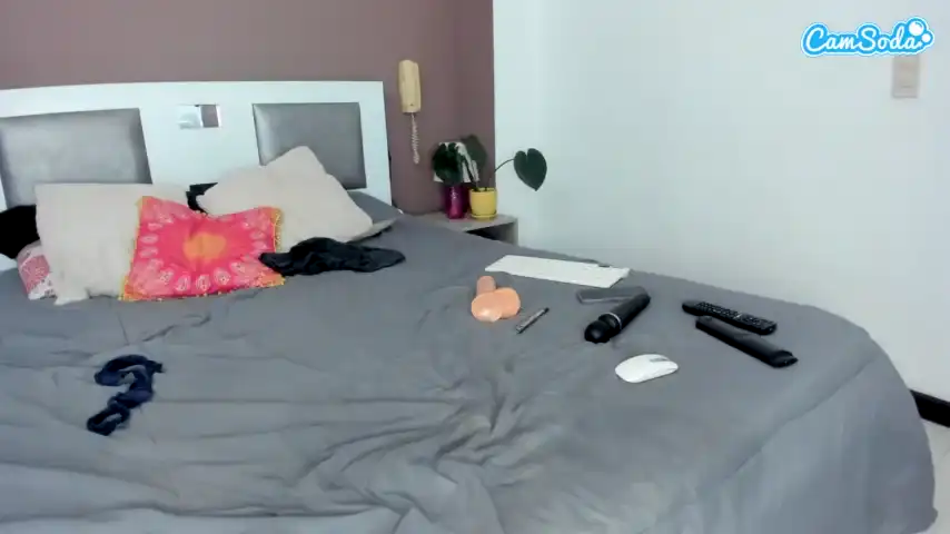 Coralinewolf – CamsodaLive Video Recording – 2025 01-17 07:20:04