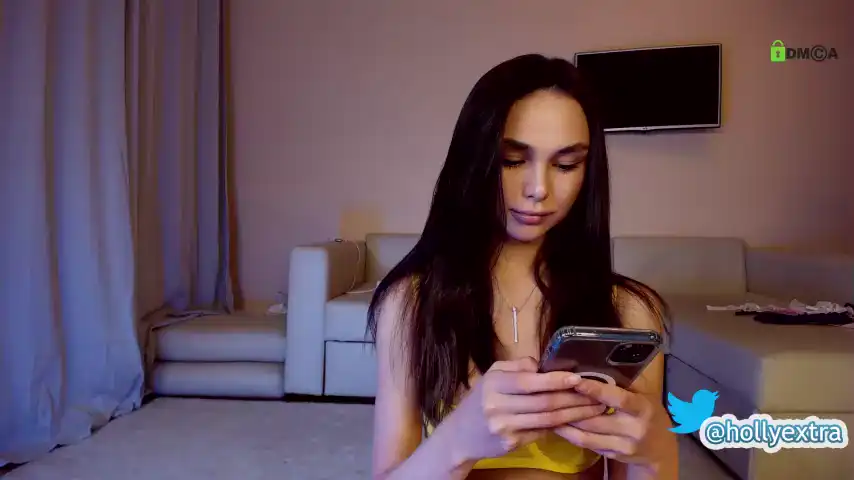 Hollyextra – ChaturbateLive Video Recording – 2025 03-24 19:36:01