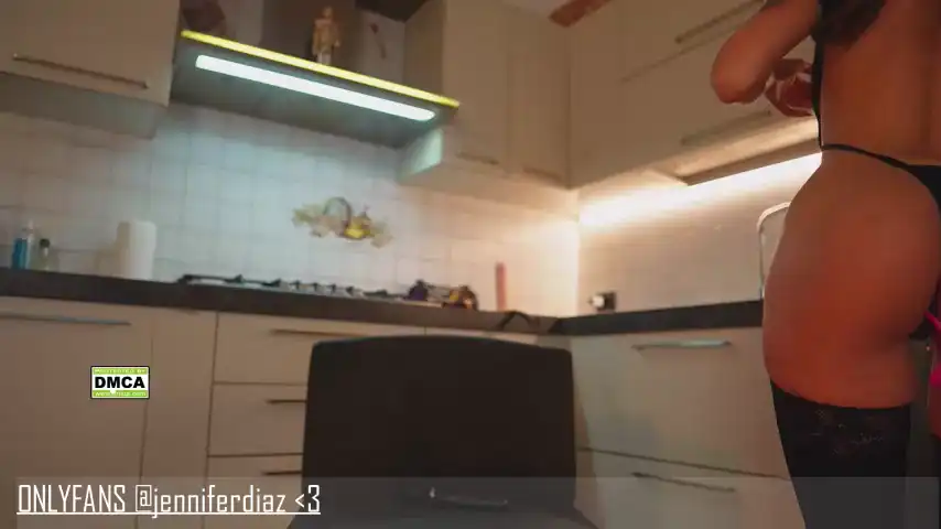 Therealbonnieclydex – ChaturbateLive Video Recording – 2024 03-28 19:19:44