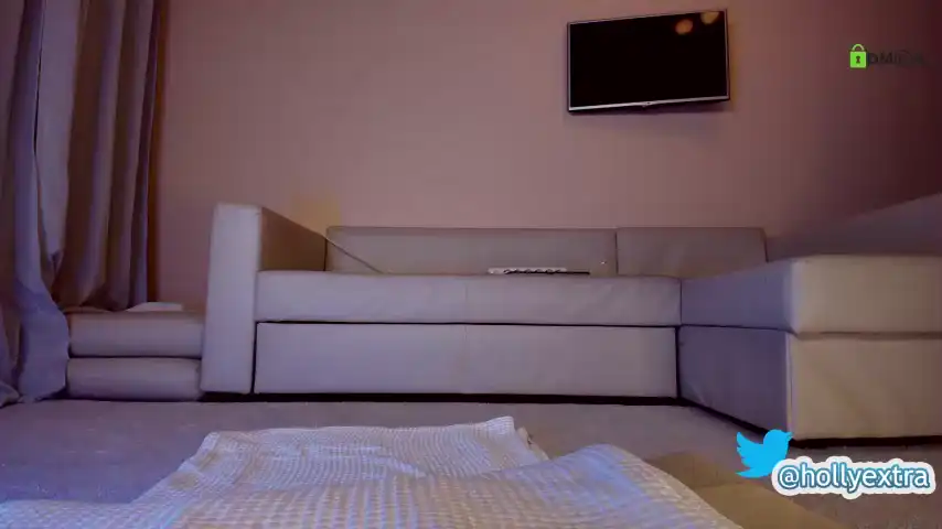 Hollyextra – ChaturbateLive Video Recording – 2025 04-26 06:25:35