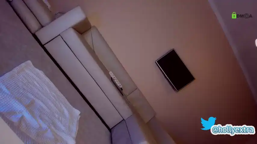 Hollyextra – ChaturbateLive Video Recording – 2025 01-06 16:01:31