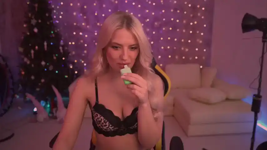 Anabel054 – ChaturbateLive Video Recording – 2025 03-18 11:14:09