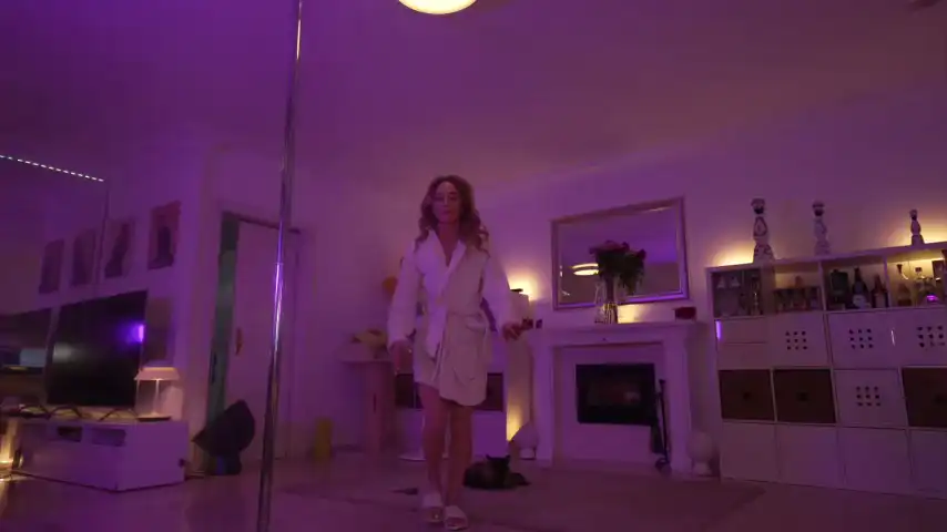 Hannahjames710 – ChaturbateLive Video Recording – 2025 05-07 15:22:51