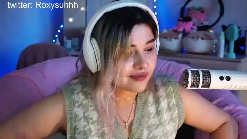Roxysuh – ChaturbateLive Video Recording – 2024 01-09 16:59:32