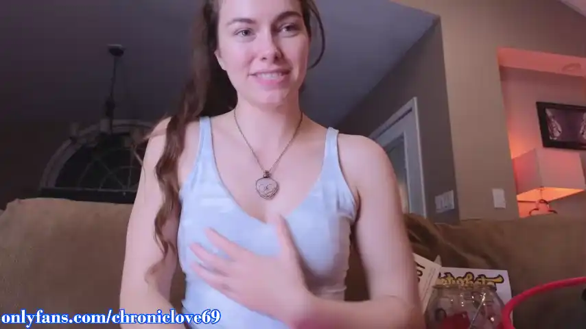 Chroniclove – ChaturbateLive Video Recording – 2025 03-21 13:22:41